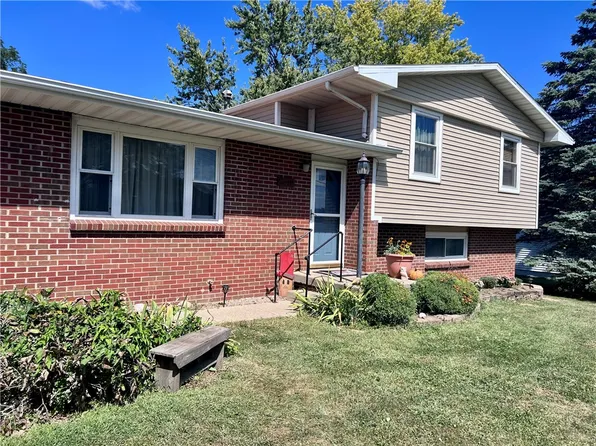 119 E Steidl Rd, Paris, IL 61944