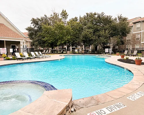 Lodge at West Oaks Photo 1