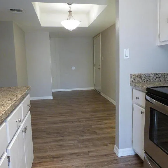 3131 W Cochise Dr #207 — Photo 4