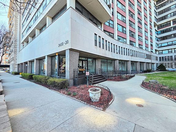 3rd image of 3410 N Lake Shore Dr APT 3D