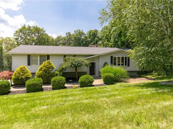 35 Martin Road, Hopewell Junction, NY 12533