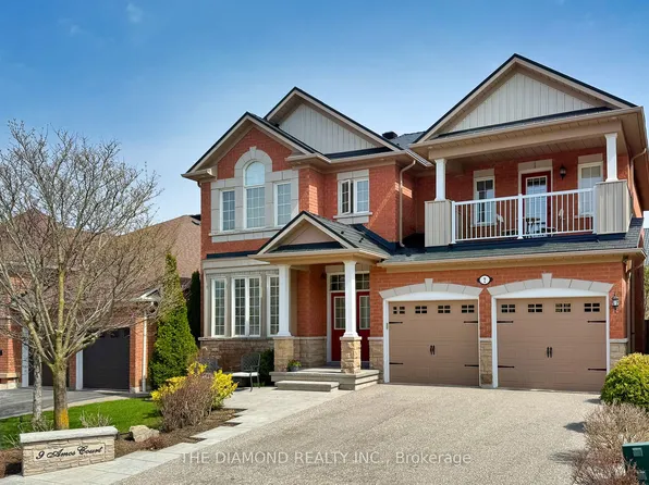 9 Amos Ct, Markham, ON L6E 2E9