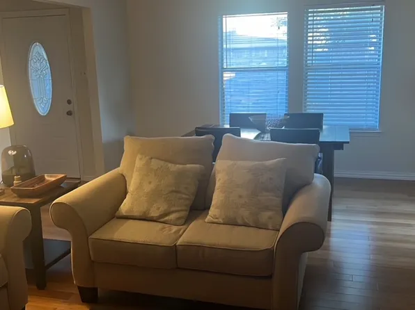 4322 Elliott Oaks Dr, Arlington, TX 76017