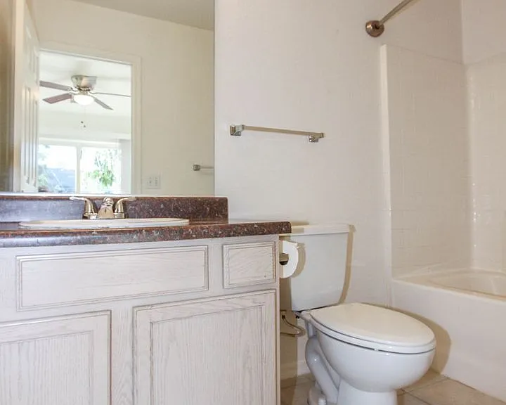 4836 N Judy Cir — Photo 9