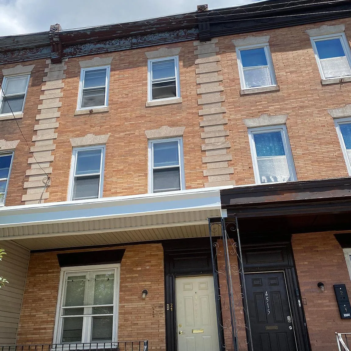 3 bed, 1696 sqft, $1,400 — Photo 2