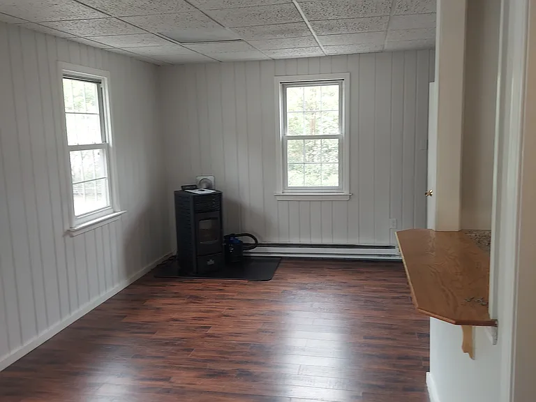 1541 Main St #B — Photo 8