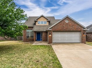 199 Callie Ln, Centerton, AR 72719