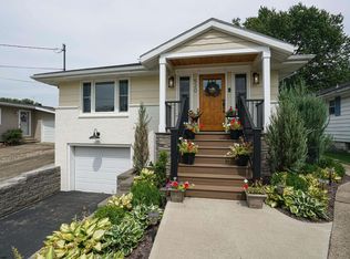 520 Pennsylvania Ave, Bridgeport, WV 26330