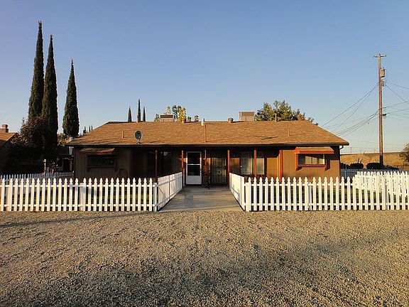3rd image of 303 18th St