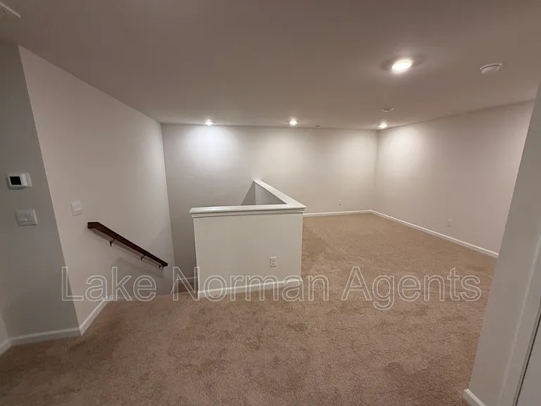 7868 Iron Rd — Photo 13