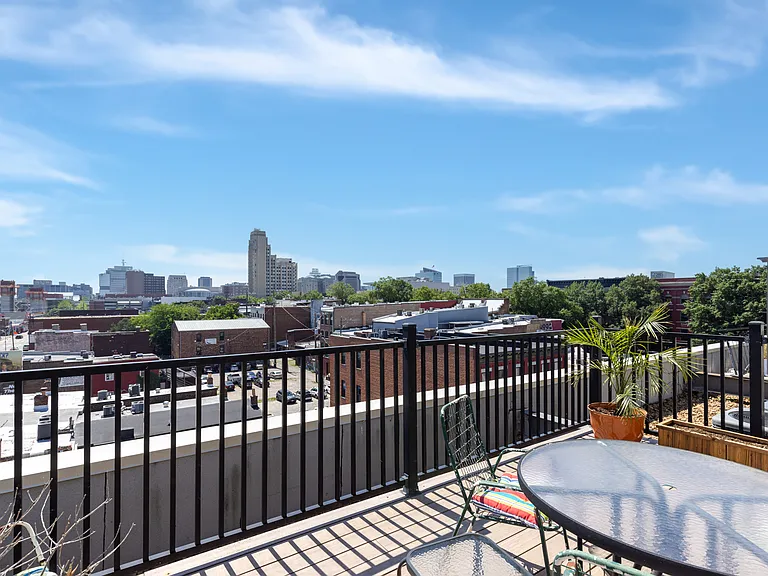 101 W Marshall St #44 — Photo 30