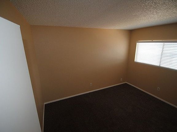 5th image of 8723 W Fairmount Ave