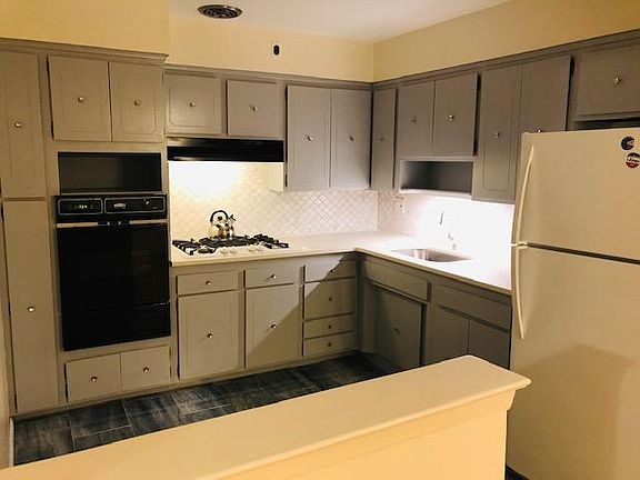 2nd image of 6638 79th St #2