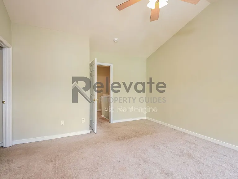 5504 Springwater Ln — Photo 14