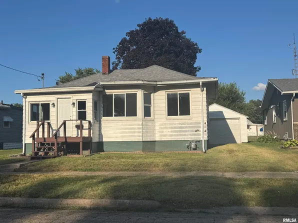 857 N 6th Ave, Canton, IL 61520