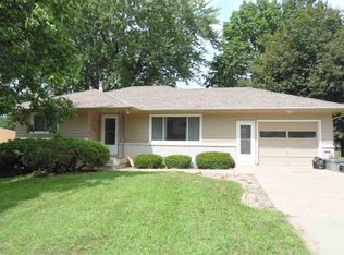 652 11th St, Syracuse, NE 68446