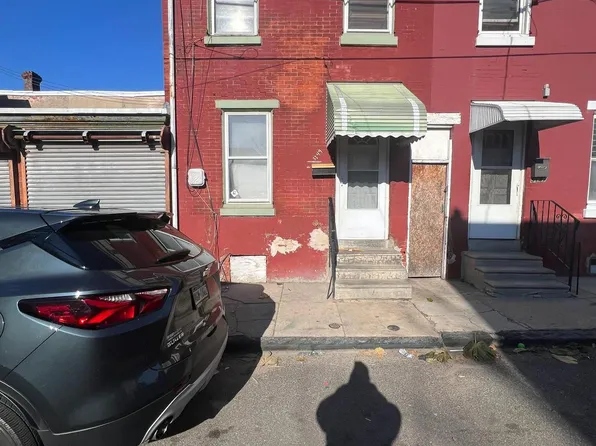 5149 Harlan St, Philadelphia, PA 19131