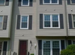 11624 Pleasant Meadow Dr, Gaithersburg, MD 20878