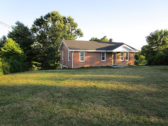 2nd image of 235 White Pine Dr NE