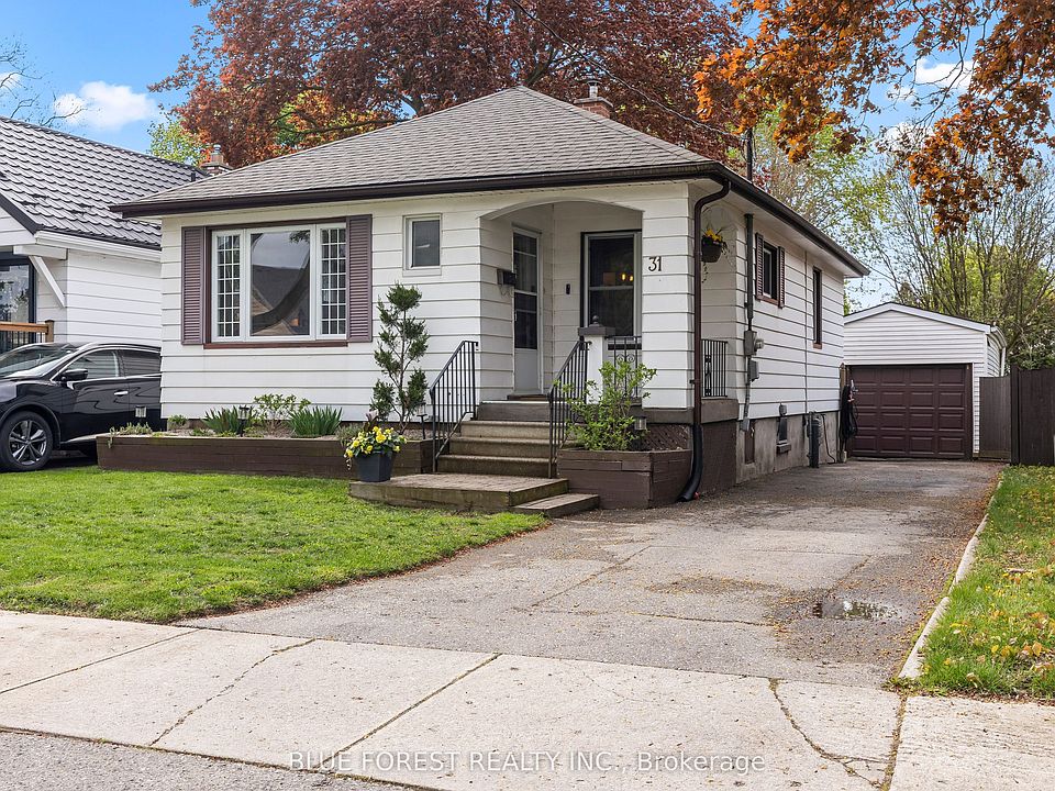 1st image of 31 Eastman Ave