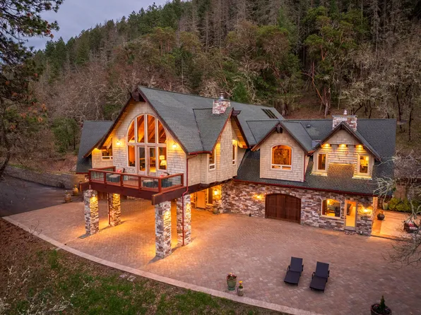 3998 Little Applegate Rd, Jacksonville, OR 97530