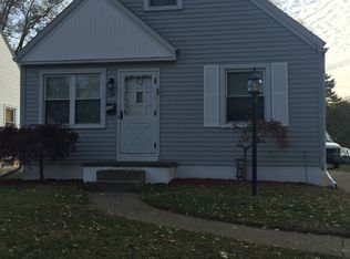 928 Mackow Dr, Toledo, OH 43607