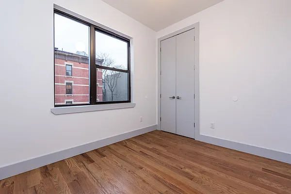 Rented by Nooklyn NYC LLC | media 28