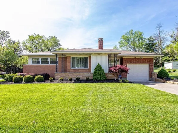 3808 Sharonview Dr, Cincinnati, OH 45241