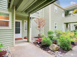 22144 SE 40th Ln #1120, Sammamish, WA