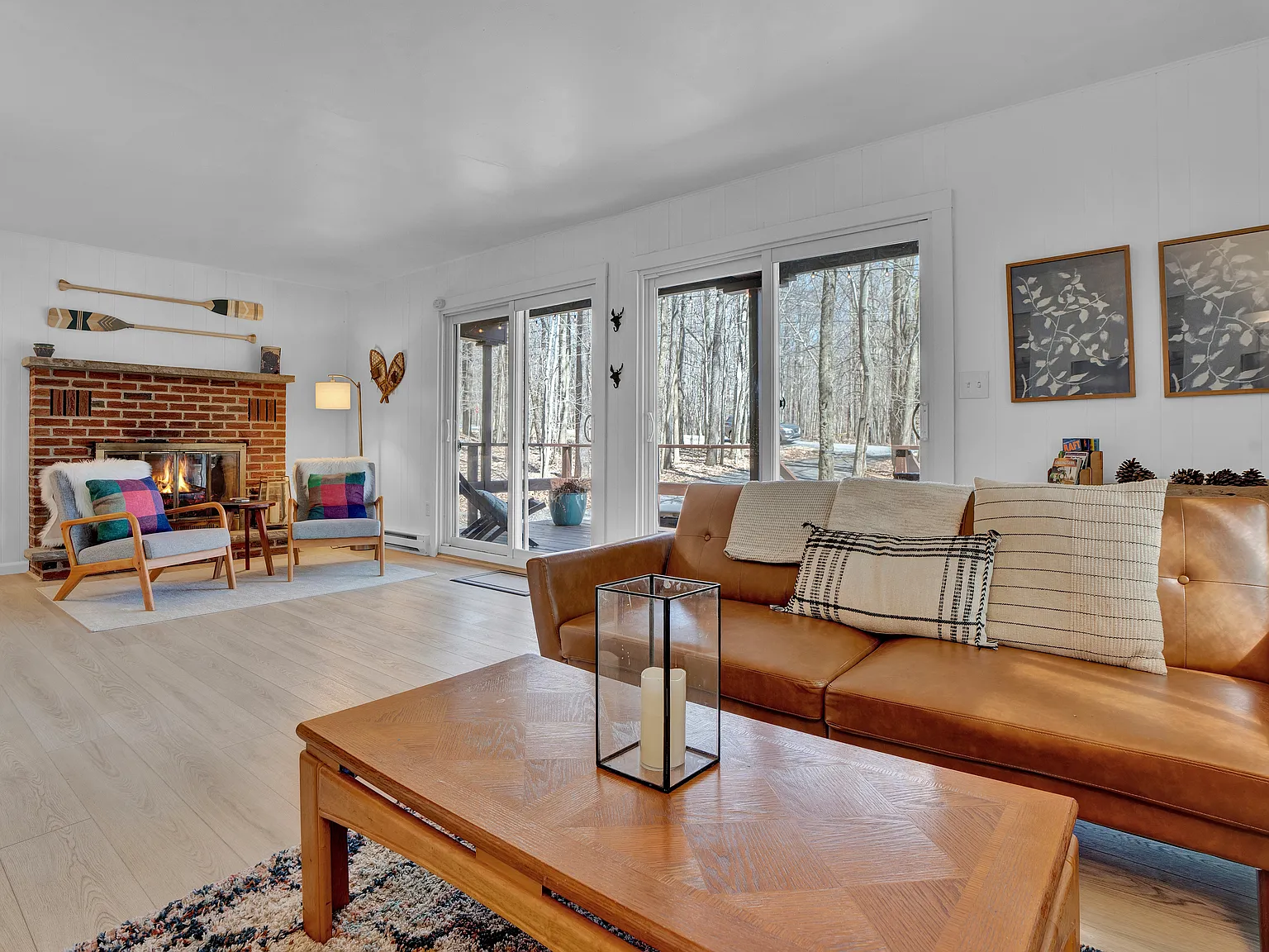 3 bed, 1.5 bath, 1300 sqft, $2,400 — Photo 3