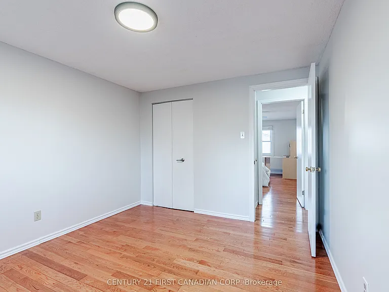 160 Conway Dr #7 — Photo 24