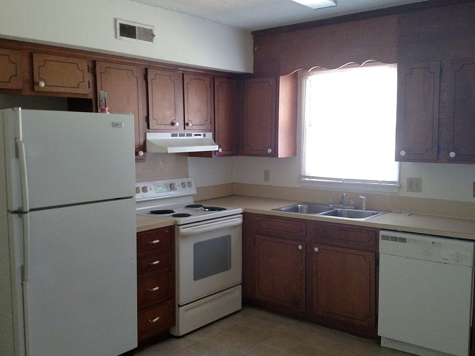 2nd image of 7540 Us Highway 52 APT 6
