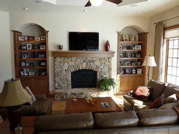 5th image of 4487 Braeburn Ct