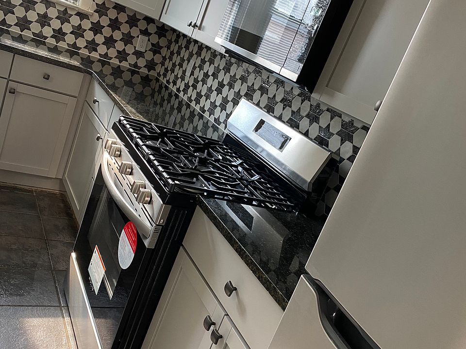 1st image of 2606 S Bouvier St