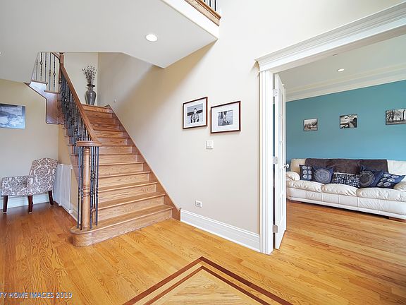 3rd image of 10210 S Spaulding Ave