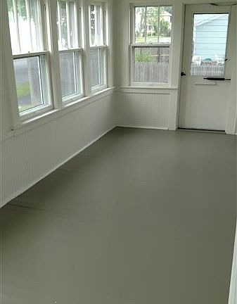 2nd image of 308 Cadillac St