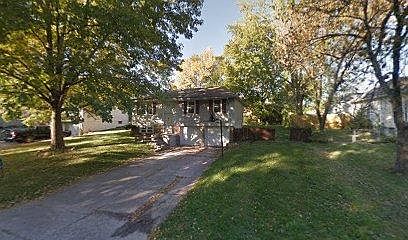 2nd image of 300 Valley Dr