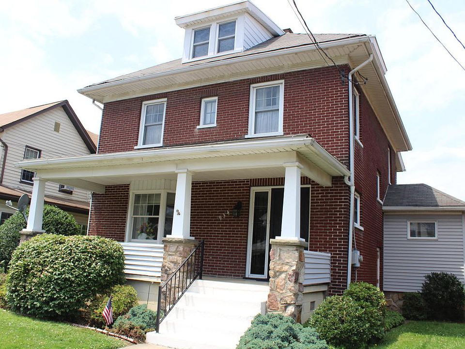 1st image of 934 W Southern Ave