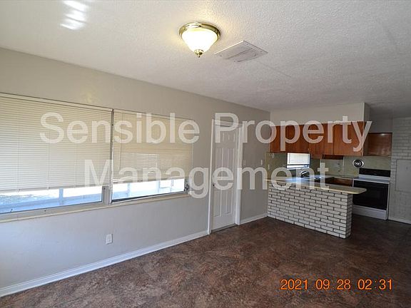 4th image of 6101 4th St S