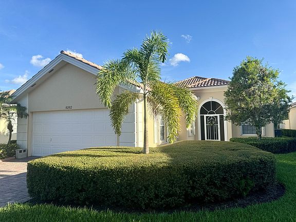 2nd image of 8262 Dominica Pl