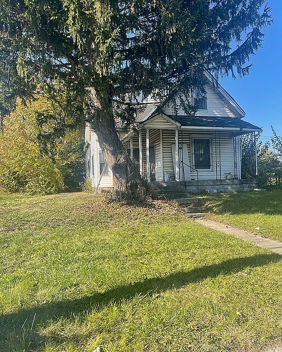 1st image of 2220 Dr A J Brown Ave