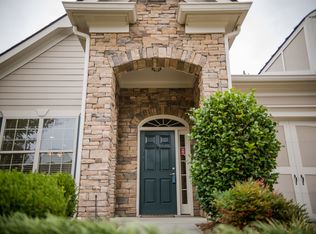 1285 Creek Vista Dr, Cumming, GA 30041