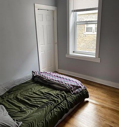 3rd image of 4558 S Justine St #2R