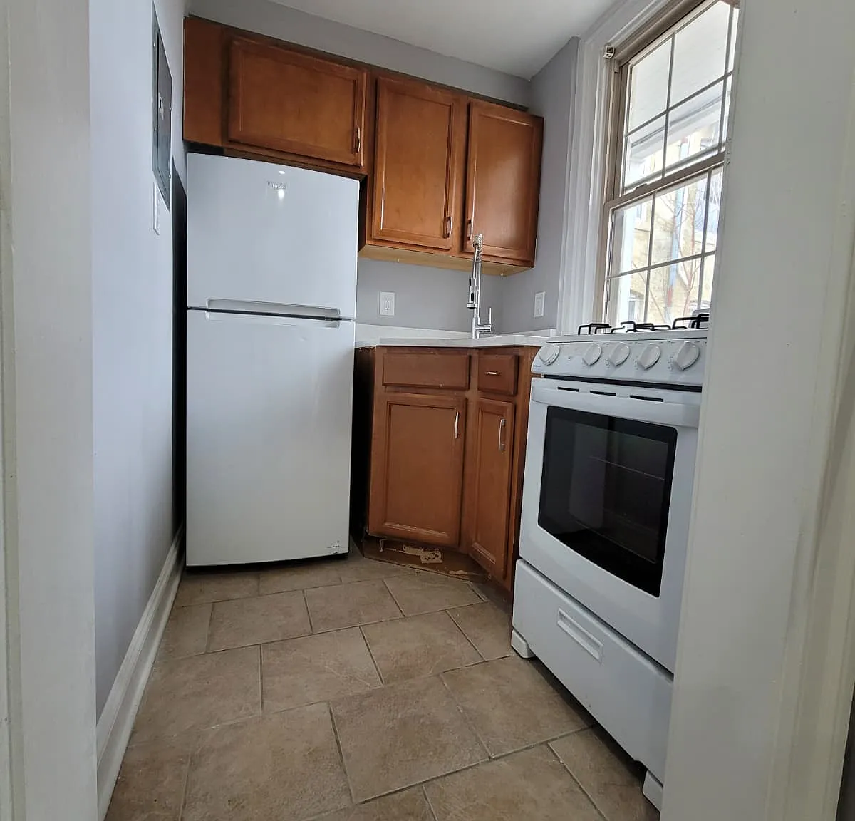 1 bed, 500 sqft, $1,150 — Photo 3