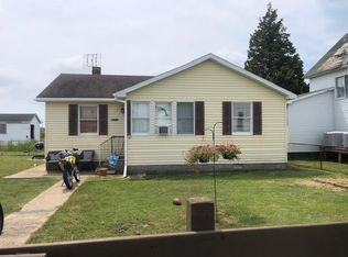 16173 Main Ridge Rd, Tangier, VA 23440