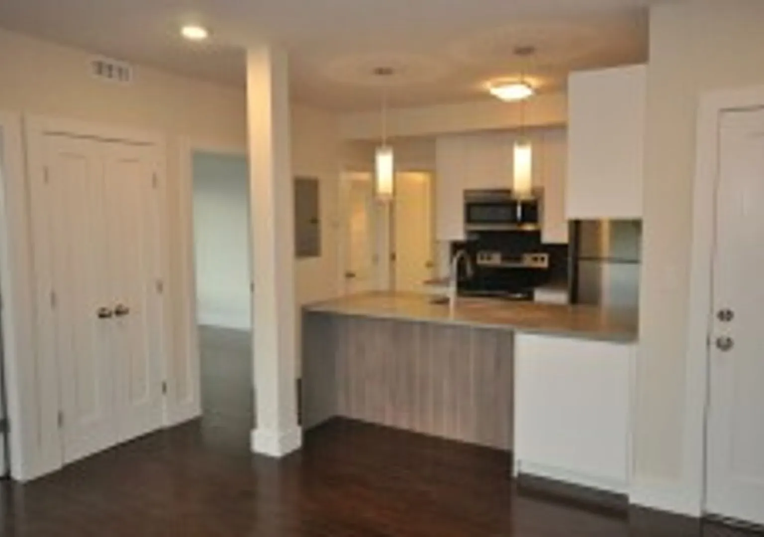 SouthEnd 2 Bedroom Apt - 9/1 - NO FEE — Photo 1