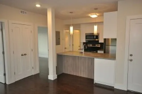 659 Massachusetts Ave #7 Photo 1