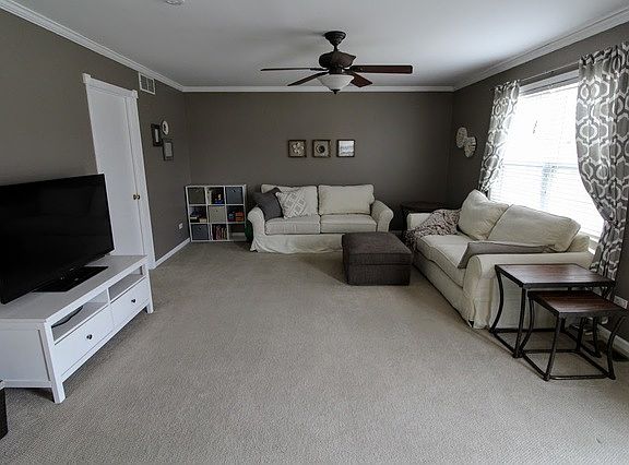 5th image of 7939 Wheatfield Dr