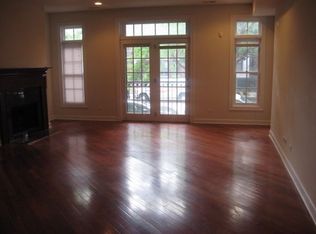 3114 N Racine Ave #1, Chicago, IL 60657