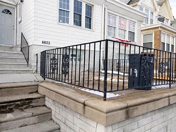 2nd image of 6623 Guyer Ave